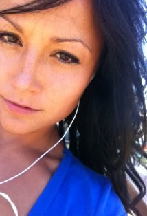 фото Cassia DeBuell