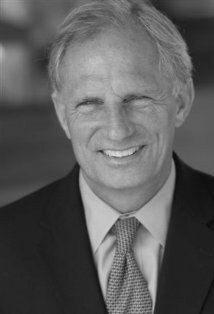 фото John H. Case