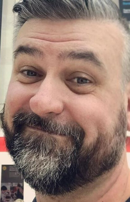 фото Трой Квон