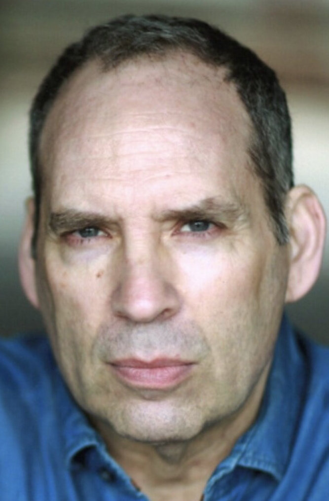 фото Дэниэл Орескес