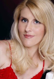 фото Лиза Энокс