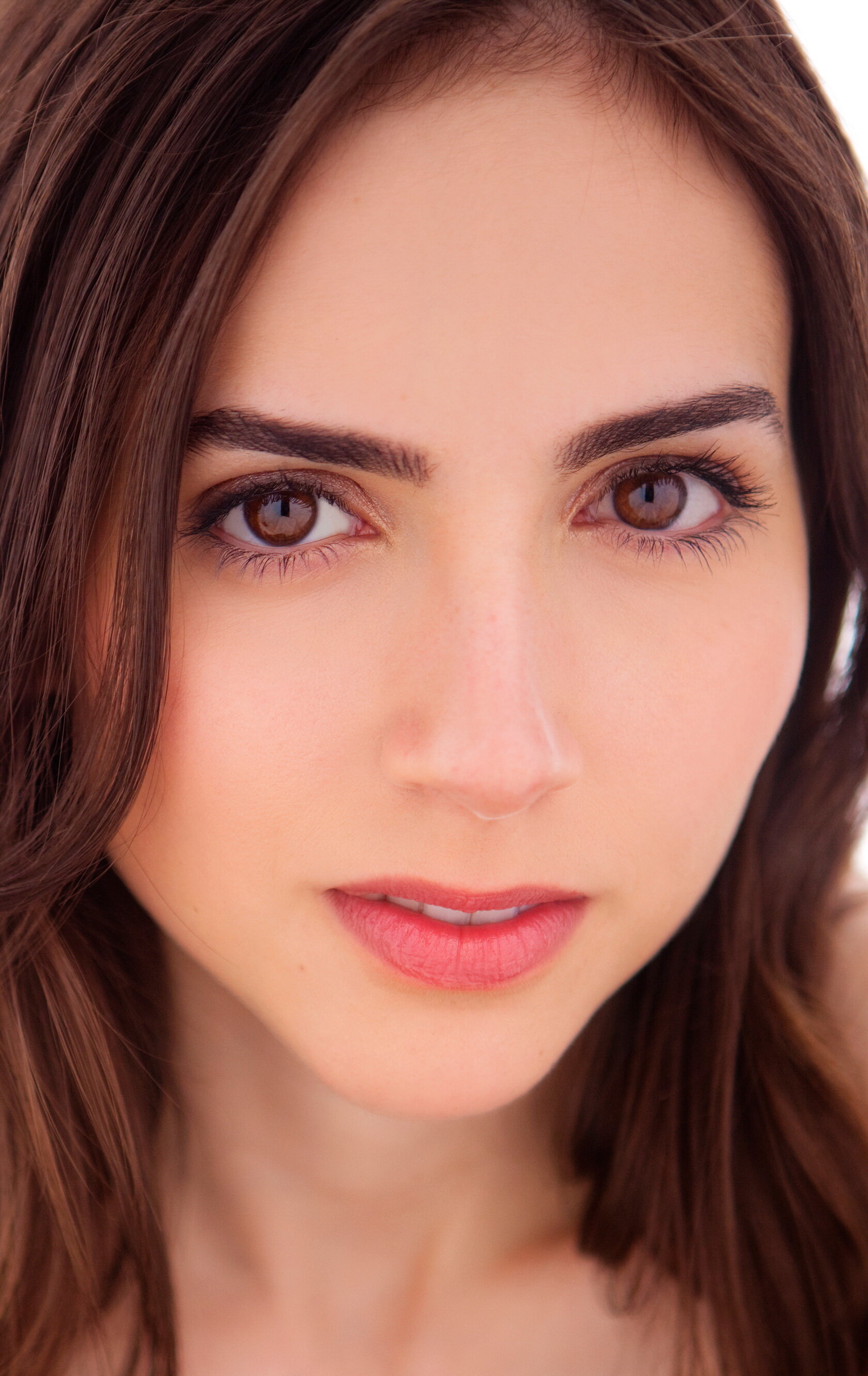 фото Иден Ригел