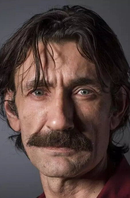 фото Небил Сайин