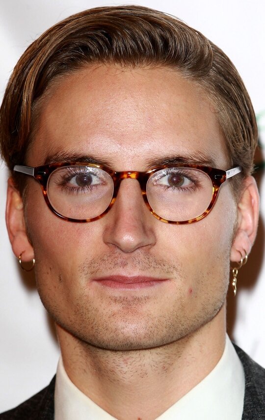 фото Олли Проудлок