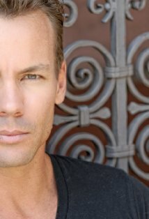 фото Дэн Такер