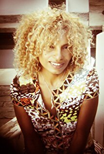 фото Паула Уолкер