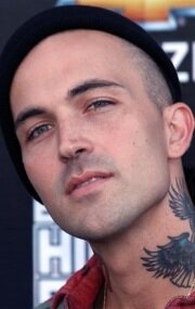 фото Yelawolf