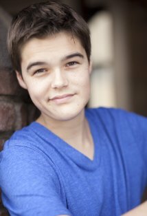 фото Коул Юинг