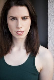 фото Эстер Иден