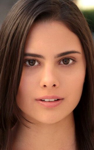 фото Джулиана Саенс