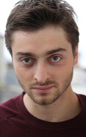 фото Симон Ларварон