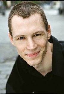 фото Джо Льюис