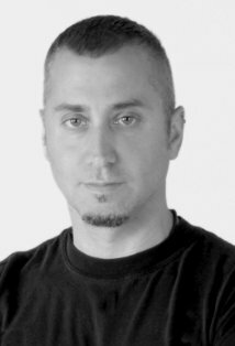 фото Пол Брайтон