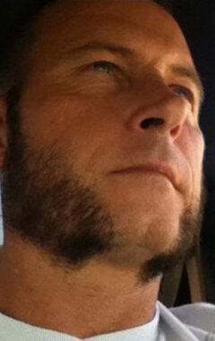 фото Майк Уолкер