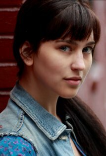 фото Аманда Кари МакХью