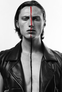 фото Аарон Манн