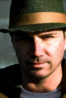 фото Аарон Хек