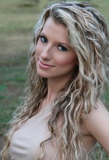 фото Бри Либранд