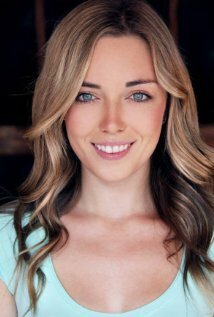 фото Элла Кэннон