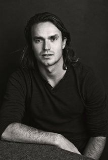 фото Тип Скарри