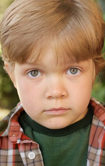 фото Брэйди Аллен