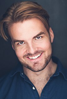 фото Chris Chirdon