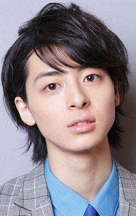 фото Махиро Такасуги