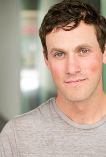 фото Tom Larochelle