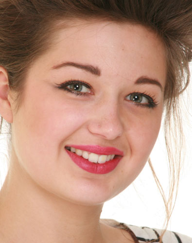 фото Шарлотта Тайри