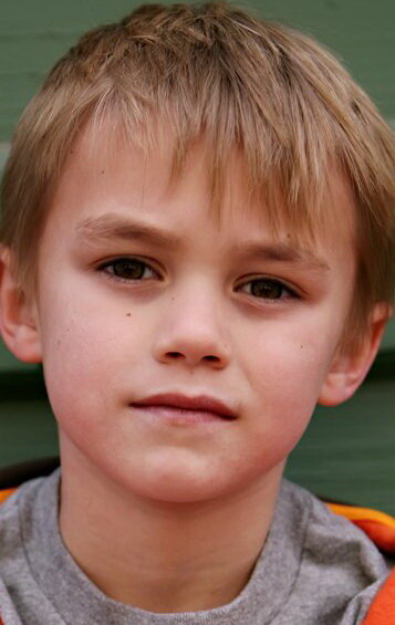 фото Киген Бёрнс