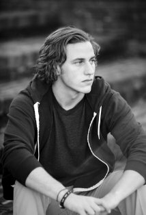 фото Connor Peters