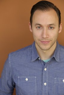 фото Адам МакКейб