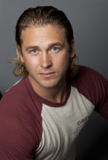 фото Том Крисп