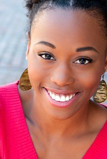 фото Кэролин Элис