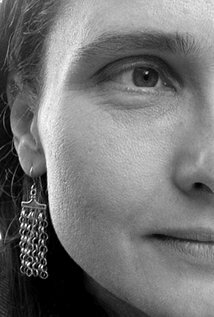 фото Нефисе Озкал Лоренцен