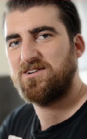 фото Ли Хардкэсл