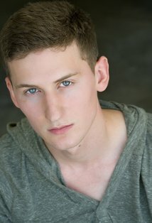 фото Дэниэл Салливан