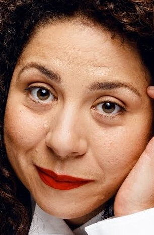 фото Махалия Бело