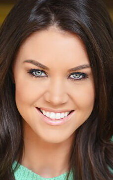 фото Кандисс Мари Льюис