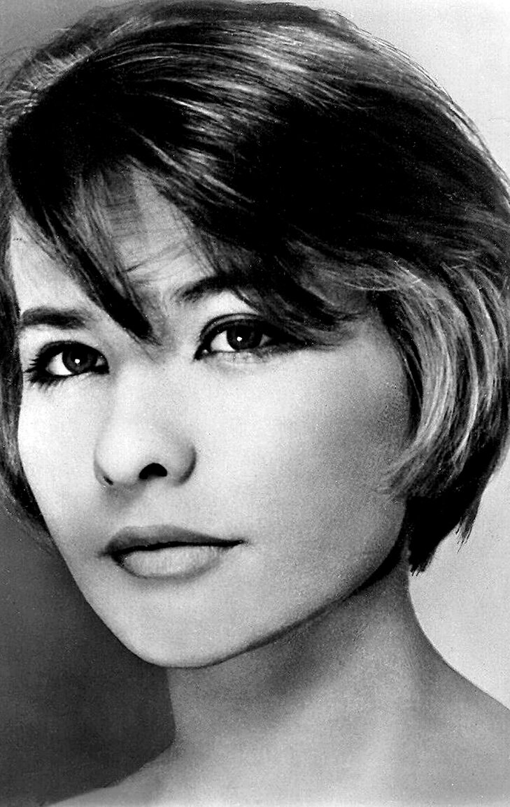 фото Мари Тёрёчик