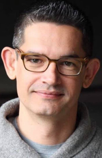 фото Клэй Кэйтис