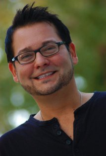 фото Джош Синьярд