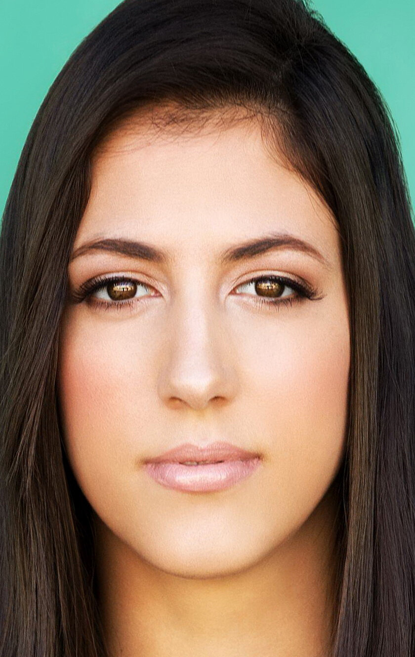 фото Кэйтлин Дешель