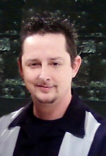 фото C.R. Parker