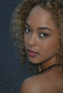 фото Chaley Rose