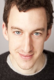 фото Оливер Пауэлл