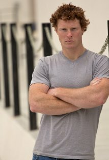 фото Джош Ядон