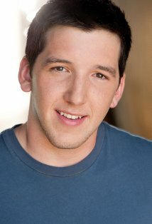 фото Адам Уолтон