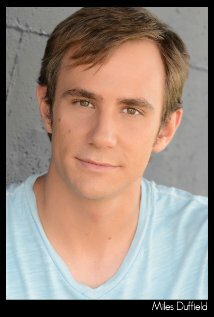 фото Майлз Даффилд