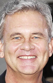 фото Холмс Осборн